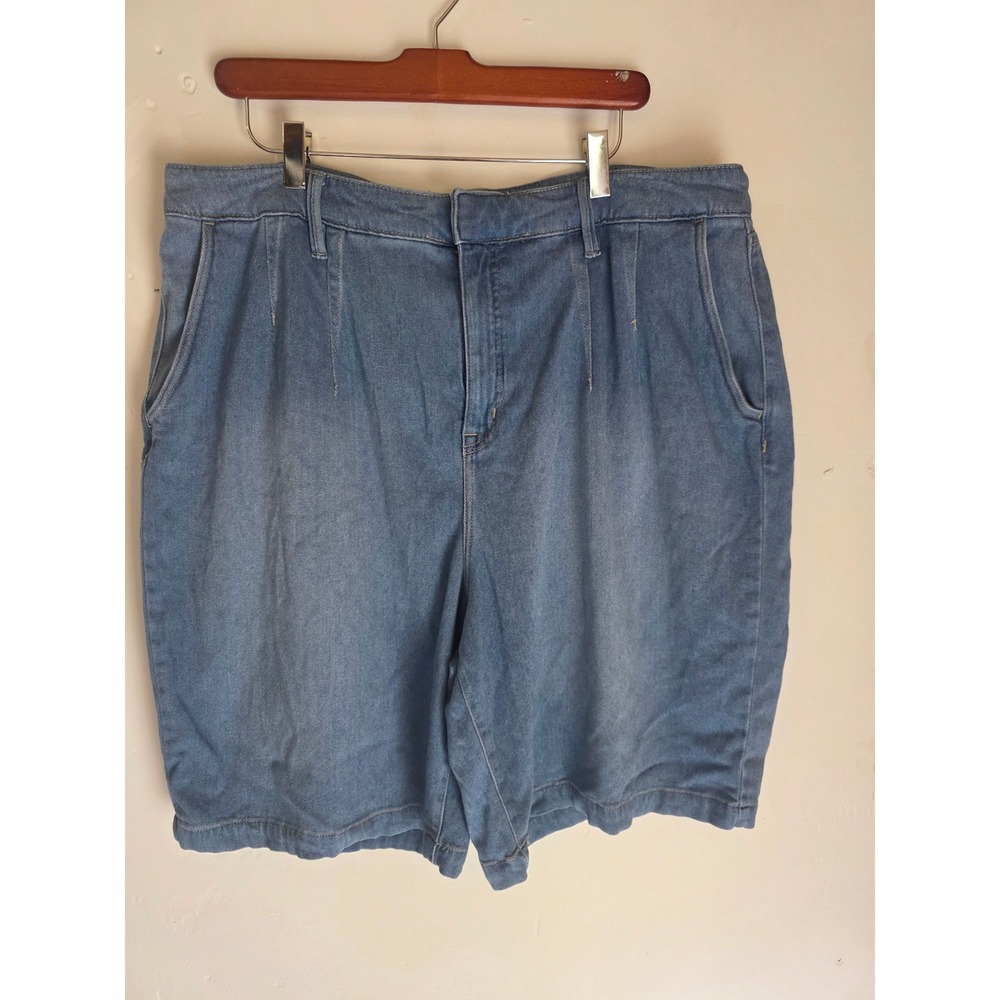 Lane Bryant Size 18 Blue Denim Bermuda Shorts Flex Magic Waistband Mid-Rise